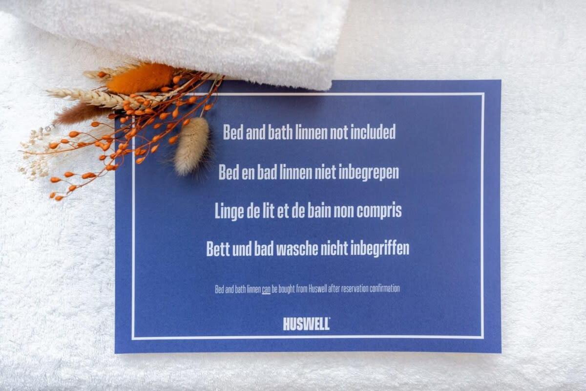 Appartamento 'Blue Sea' - Studio In Ostend With Private Parking Esterno foto